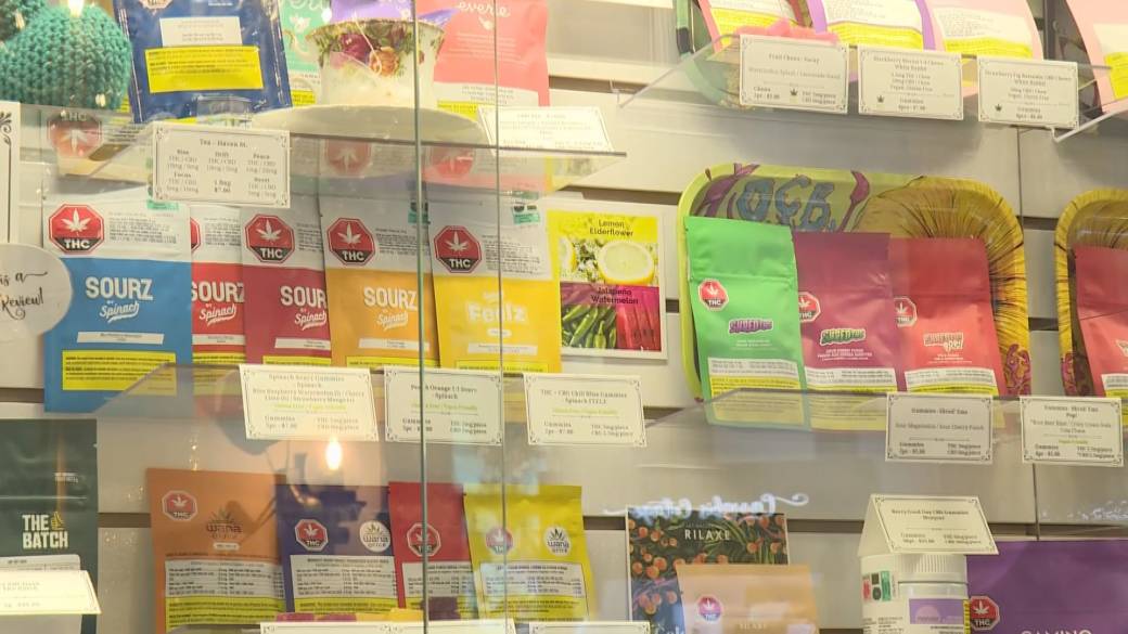 Click to play video: 'B.C. cannabis stores bracing for empty shelves'