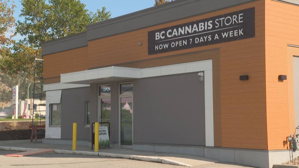 Click to play video: 'New government-run cannabis store opens in Kelowna'